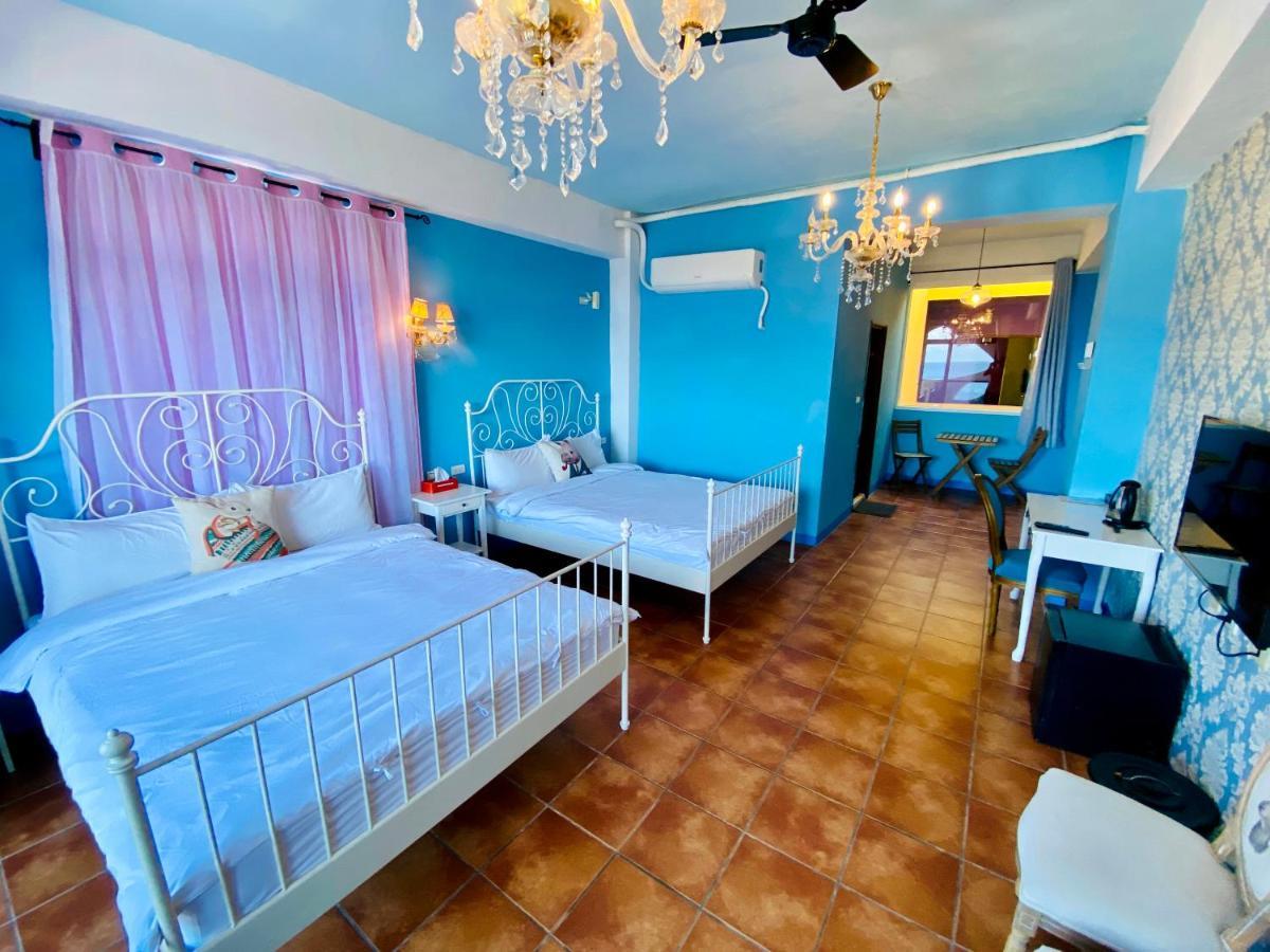 Moon'S Diving House Bed & Breakfast Lyudao Exterior photo