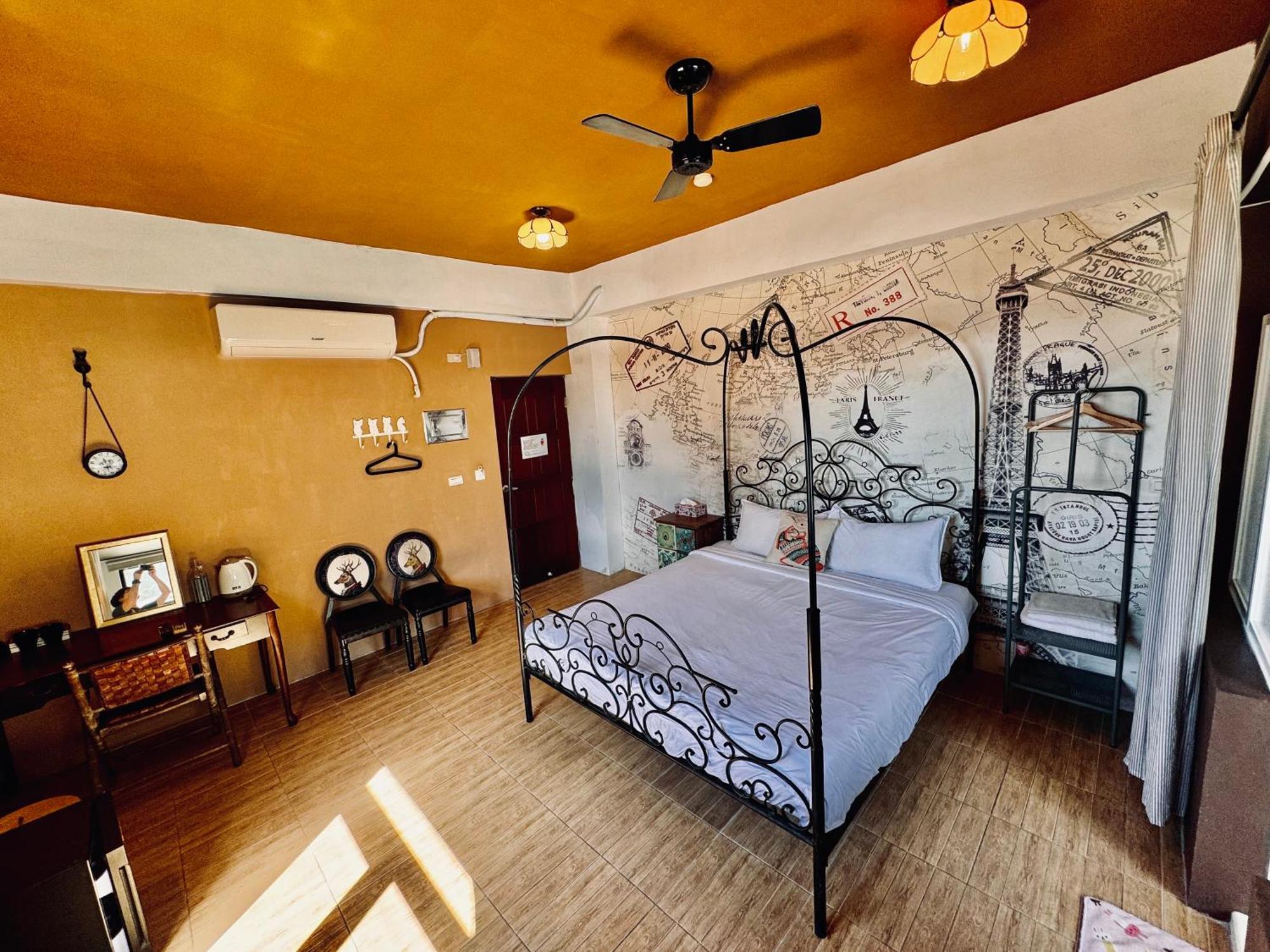 Moon'S Diving House Bed & Breakfast Lyudao Exterior photo